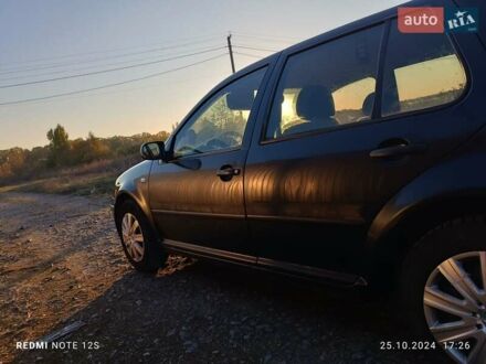 Фольксваген Гольф 2003 в Жмеренке на Automoto.ua Синий Фольксваген Гольф, объемом двигателя 1.39 л и пробегом 277 тыс. км за 3750 $, фото 1 на Automoto.ua