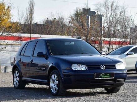 Синий Фольксваген Гольф, объемом двигателя 1.4 л и пробегом 232 тыс. км за 4750 $, фото 1 на Automoto.ua