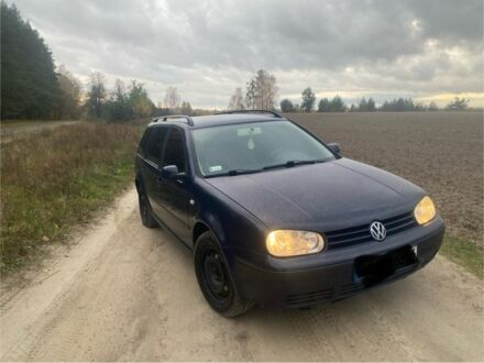 Синий Фольксваген Гольф, объемом двигателя 1.9 л и пробегом 370 тыс. км за 2150 $, фото 1 на Automoto.ua