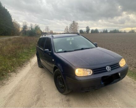 Синий Фольксваген Гольф, объемом двигателя 1.9 л и пробегом 370 тыс. км за 2150 $, фото 1 на Automoto.ua
