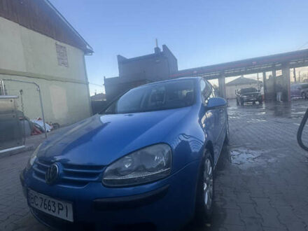Синий Фольксваген Гольф, объемом двигателя 1.6 л и пробегом 210 тыс. км за 5099 $, фото 1 на Automoto.ua