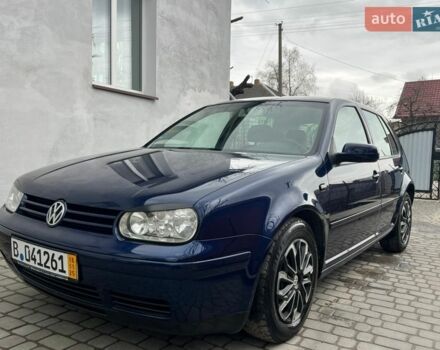 Синий Фольксваген Гольф, объемом двигателя 1.4 л и пробегом 273 тыс. км за 3850 $, фото 1 на Automoto.ua