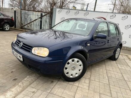 Синий Фольксваген Гольф, объемом двигателя 1.4 л и пробегом 260 тыс. км за 3999 $, фото 1 на Automoto.ua