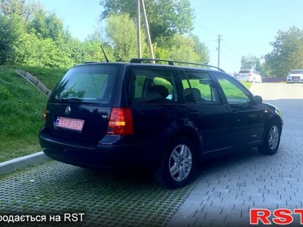 Синий Фольксваген Гольф, объемом двигателя 1.6 л и пробегом 198 тыс. км за 4900 $, фото 1 на Automoto.ua