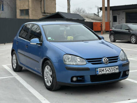 Синий Фольксваген Гольф, объемом двигателя 1.6 л и пробегом 265 тыс. км за 4700 $, фото 1 на Automoto.ua