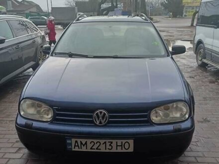 Синий Фольксваген Гольф, объемом двигателя 1.6 л и пробегом 280 тыс. км за 4200 $, фото 1 на Automoto.ua