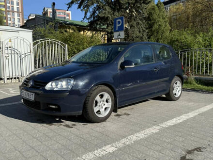 Фольксваген Гольф 2004 в Тернополе на Automoto.ua Синий Фольксваген Гольф, объемом двигателя 1.4 л и пробегом 208 тыс. км за 4100 $, фото 1 на Automoto.ua