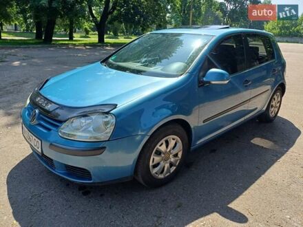 Фольксваген Гольф 2005 в Кролевце на Automoto.ua Синий Фольксваген Гольф, объемом двигателя 1.39 л и пробегом 244 тыс. км за 4800 $, фото 1 на Automoto.ua