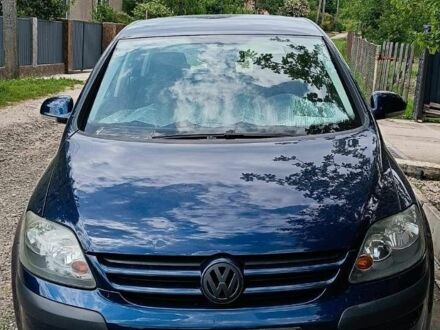 Фольксваген Гольф 2005 в Черновцах на Automoto.ua Синий Фольксваген Гольф, объемом двигателя 1.4 л и пробегом 208 тыс. км за 4750 $, фото 1 на Automoto.ua