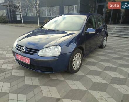 Синий Фольксваген Гольф, объемом двигателя 1.6 л и пробегом 248 тыс. км за 4850 $, фото 1 на Automoto.ua