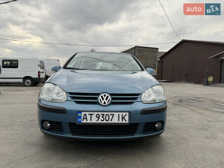 Синий Фольксваген Гольф, объемом двигателя 1.6 л и пробегом 262 тыс. км за 5700 $, фото 1 на Automoto.ua