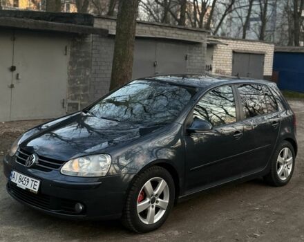 Синий Фольксваген Гольф, объемом двигателя 2 л и пробегом 325 тыс. км за 3600 $, фото 1 на Automoto.ua