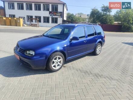 Синий Фольксваген Гольф, объемом двигателя 1.6 л и пробегом 326 тыс. км за 4400 $, фото 1 на Automoto.ua