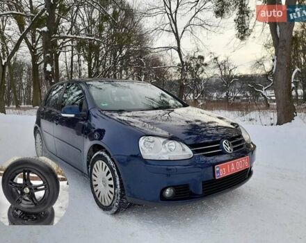 Синий Фольксваген Гольф, объемом двигателя 1.6 л и пробегом 227 тыс. км за 5450 $, фото 1 на Automoto.ua