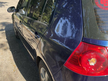 Синий Фольксваген Гольф, объемом двигателя 1.4 л и пробегом 260 тыс. км за 4900 $, фото 1 на Automoto.ua