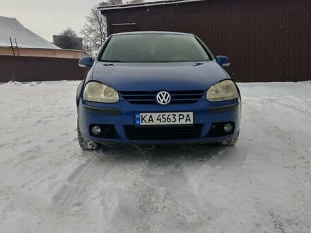Синий Фольксваген Гольф, объемом двигателя 1.6 л и пробегом 159 тыс. км за 5999 $, фото 1 на Automoto.ua