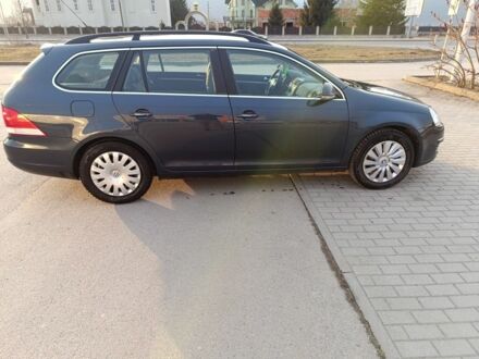 Фольксваген Гольф 2007 в Хусте на Automoto.ua Синий Фольксваген Гольф, объемом двигателя 1.6 л и пробегом 301 тыс. км за 5500 $, фото 1 на Automoto.ua