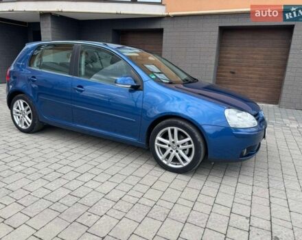 Синий Фольксваген Гольф, объемом двигателя 1.39 л и пробегом 220 тыс. км за 6100 $, фото 1 на Automoto.ua