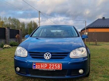 Синий Фольксваген Гольф, объемом двигателя 1.6 л и пробегом 174 тыс. км за 6100 $, фото 1 на Automoto.ua
