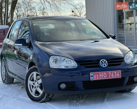 Синий Фольксваген Гольф, объемом двигателя 1.6 л и пробегом 235 тыс. км за 5999 $, фото 1 на Automoto.ua