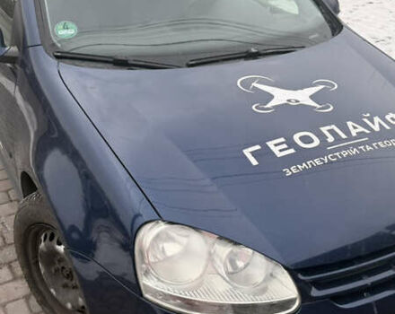 Синий Фольксваген Гольф, объемом двигателя 1.4 л и пробегом 22 тыс. км за 4000 $, фото 1 на Automoto.ua