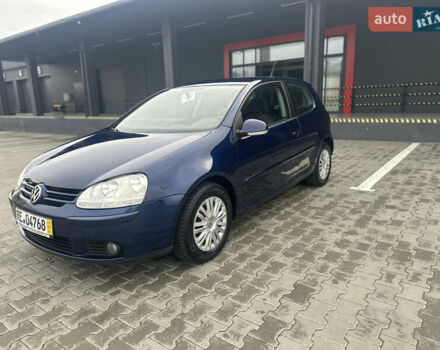 Синий Фольксваген Гольф, объемом двигателя 1.6 л и пробегом 160 тыс. км за 6200 $, фото 1 на Automoto.ua