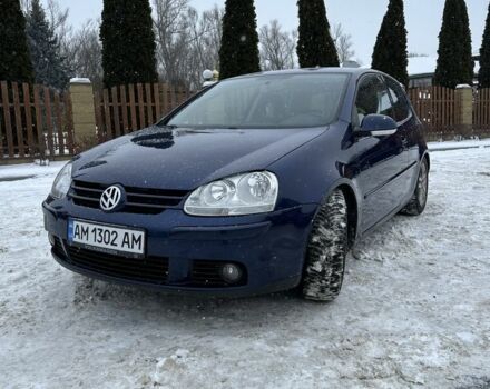 Синий Фольксваген Гольф, объемом двигателя 1.6 л и пробегом 197 тыс. км за 5100 $, фото 1 на Automoto.ua