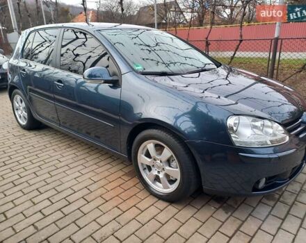 Синий Фольксваген Гольф, объемом двигателя 1.4 л и пробегом 204 тыс. км за 5850 $, фото 1 на Automoto.ua