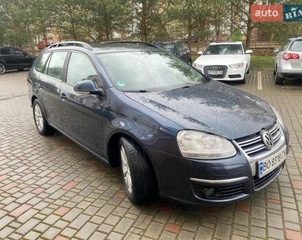 Синий Фольксваген Гольф, объемом двигателя 1.6 л и пробегом 235 тыс. км за 6100 $, фото 1 на Automoto.ua