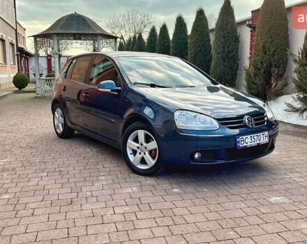 Синий Фольксваген Гольф, объемом двигателя 1.6 л и пробегом 208 тыс. км за 7700 $, фото 1 на Automoto.ua