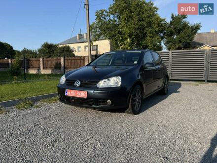 Фольксваген Гольф 2008 в Буске на Automoto.ua Синий Фольксваген Гольф, объемом двигателя 0 л и пробегом 130 тыс. км за 6900 $, фото 1 на Automoto.ua