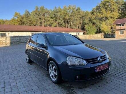 Синий Фольксваген Гольф, объемом двигателя 1.4 л и пробегом 200 тыс. км за 5499 $, фото 1 на Automoto.ua