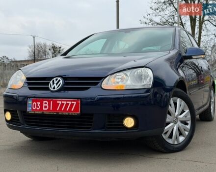 Синий Фольксваген Гольф, объемом двигателя 1.6 л и пробегом 233 тыс. км за 6650 $, фото 1 на Automoto.ua