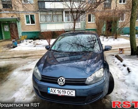 Синий Фольксваген Гольф, объемом двигателя 1.6 л и пробегом 17700 тыс. км за 6850 $, фото 1 на Automoto.ua