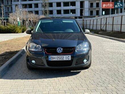 Синий Фольксваген Гольф, объемом двигателя 1.6 л и пробегом 300 тыс. км за 6800 $, фото 1 на Automoto.ua