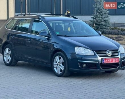 Синий Фольксваген Гольф, объемом двигателя 1.4 л и пробегом 227 тыс. км за 5500 $, фото 1 на Automoto.ua