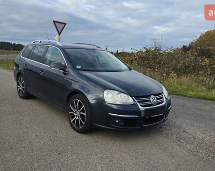 Синий Фольксваген Гольф, объемом двигателя 1.4 л и пробегом 254 тыс. км за 6800 $, фото 1 на Automoto.ua