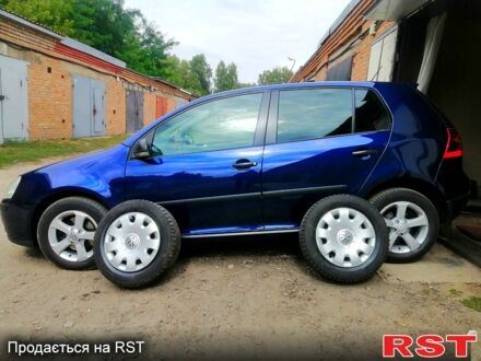 Фольксваген Гольф 2009 у Нежине на Automoto.ua Синій Фольксваген Гольф, об'ємом двигуна 1.6 л та пробігом 196 тис. км за 5799 $, фото 1 на Automoto.ua