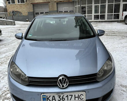 Синий Фольксваген Гольф, объемом двигателя 1.6 л и пробегом 230 тыс. км за 7999 $, фото 1 на Automoto.ua