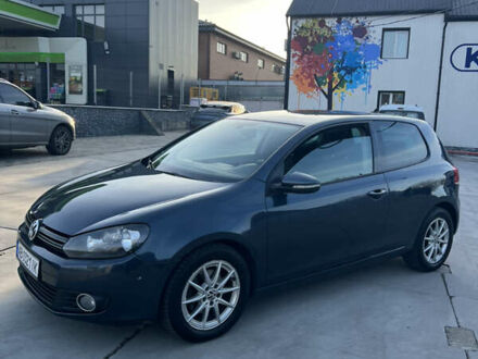 Синий Фольксваген Гольф, объемом двигателя 1.2 л и пробегом 248 тыс. км за 7000 $, фото 1 на Automoto.ua