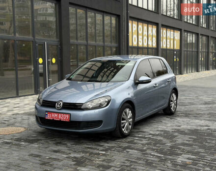 Синий Фольксваген Гольф, объемом двигателя 1.6 л и пробегом 204 тыс. км за 8650 $, фото 1 на Automoto.ua
