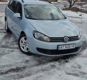 Синий Фольксваген Гольф, объемом двигателя 1.6 л и пробегом 310 тыс. км за 7300 $, фото 1 на Automoto.ua