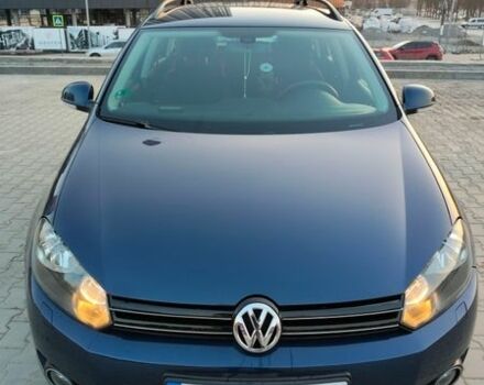 Синий Фольксваген Гольф, объемом двигателя 1.6 л и пробегом 261 тыс. км за 8100 $, фото 1 на Automoto.ua