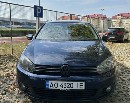 Синий Фольксваген Гольф, объемом двигателя 1.6 л и пробегом 300 тыс. км за 8100 $, фото 1 на Automoto.ua