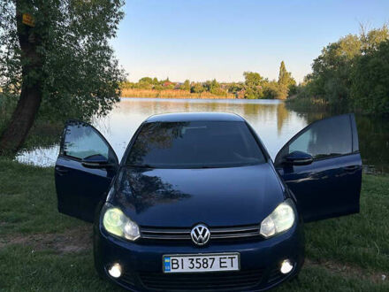 Синий Фольксваген Гольф, объемом двигателя 1.6 л и пробегом 296 тыс. км за 7200 $, фото 1 на Automoto.ua