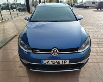 Синий Фольксваген Гольф, объемом двигателя 1.8 л и пробегом 107 тыс. км за 13200 $, фото 1 на Automoto.ua