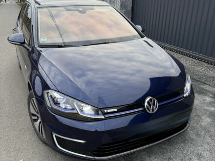Синий Фольксваген Гольф, объемом двигателя 0 л и пробегом 77 тыс. км за 14000 $, фото 1 на Automoto.ua