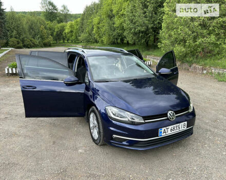 Синий Фольксваген Гольф, объемом двигателя 1.6 л и пробегом 245 тыс. км за 12900 $, фото 1 на Automoto.ua