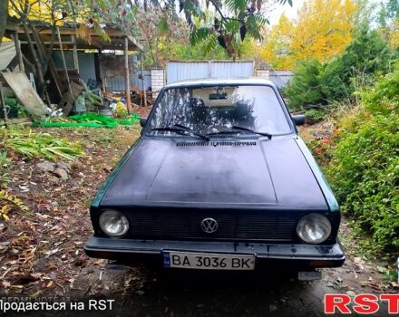 Зеленый Фольксваген Гольф, объемом двигателя 1.6 л и пробегом 430 тыс. км за 900 $, фото 9 на Automoto.ua