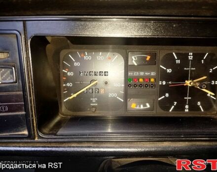 Зеленый Фольксваген Гольф, объемом двигателя 1.6 л и пробегом 430 тыс. км за 900 $, фото 8 на Automoto.ua